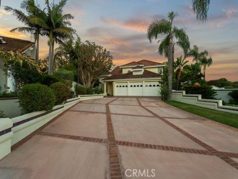 19 Harbor Pointe , Corona del Mar, CA