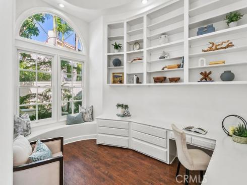19 Harbor Pointe , Corona del Mar, CA
