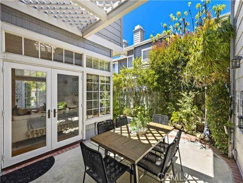 3610 Daffodil Avenue, Corona del Mar, CA