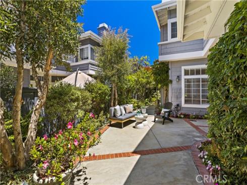 3610 Daffodil Avenue, Corona del Mar, CA