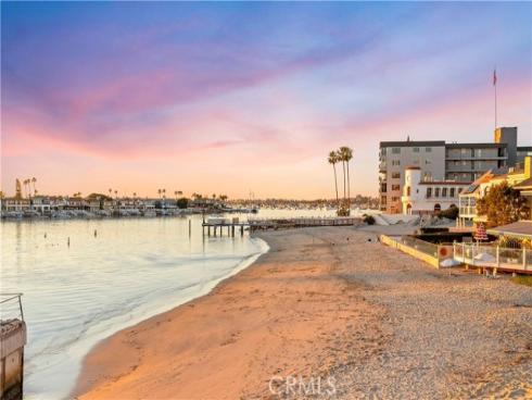 2708 Shell Street, Corona del Mar, CA