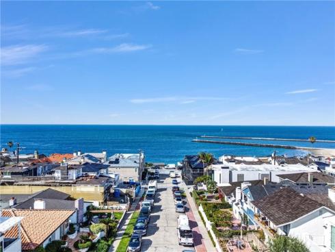310 Marigold , Corona del Mar, CA
