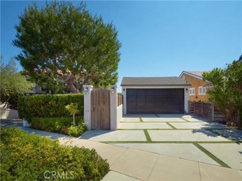 2235 Pacific Drive, Corona del Mar, CA