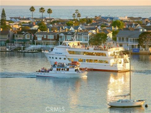 2235 Pacific Drive, Corona del Mar, CA