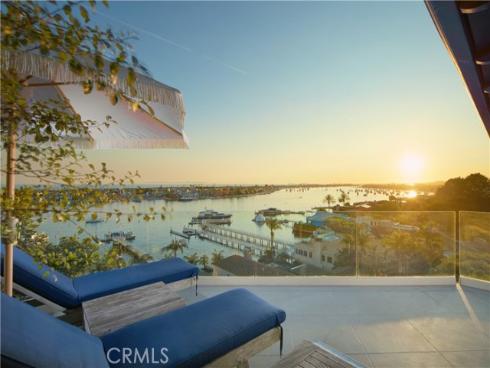 2235 Pacific Drive, Corona del Mar, CA