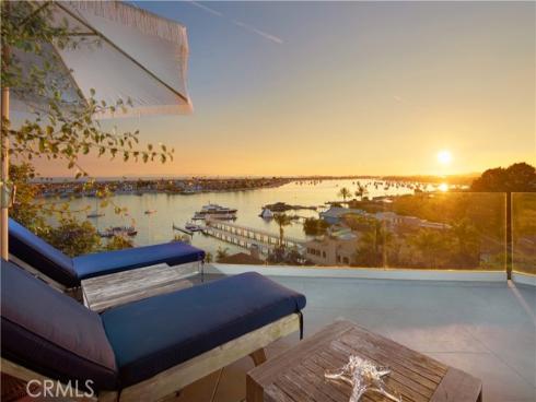 2235 Pacific Drive, Corona del Mar, CA