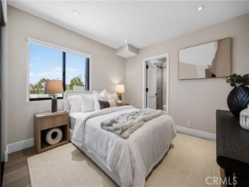 408 Hazel Drive, Corona del Mar, CA