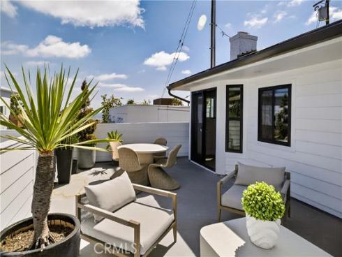 408 Hazel Drive, Corona del Mar, CA