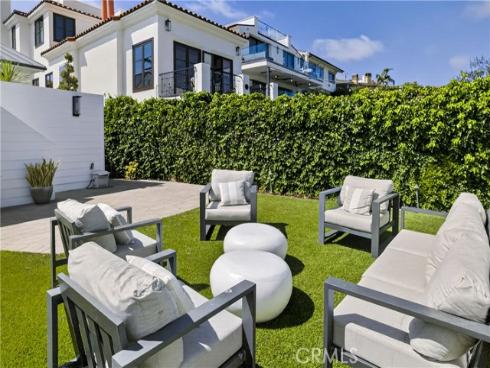 408 Hazel Drive, Corona del Mar, CA