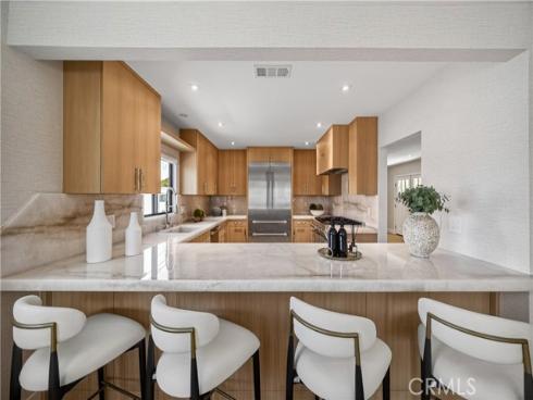 408 Hazel Drive, Corona del Mar, CA