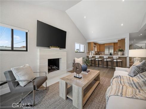 408 Hazel Drive, Corona del Mar, CA