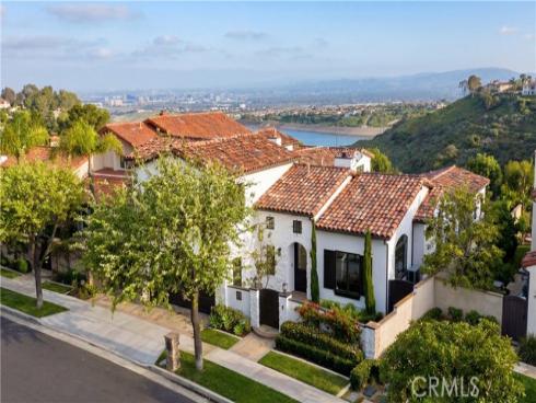 44 Drakes Bay Drive, Corona del Mar, CA