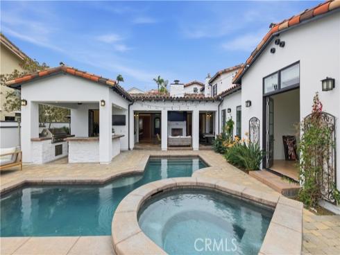 44 Drakes Bay Drive, Corona del Mar, CA
