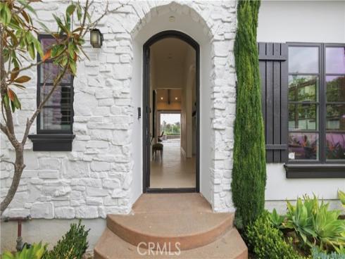 44 Drakes Bay Drive, Corona del Mar, CA