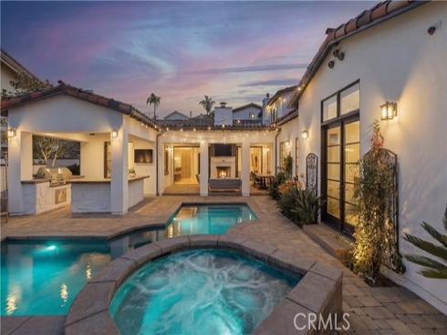 44 Drakes Bay Drive, Corona del Mar, CA