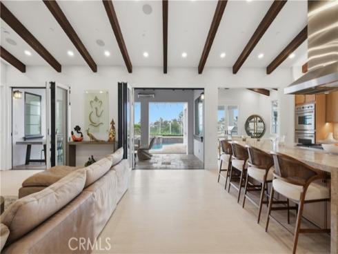 44 Drakes Bay Drive, Corona del Mar, CA