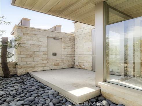 1231  Dolphin  , Corona del Mar, CA