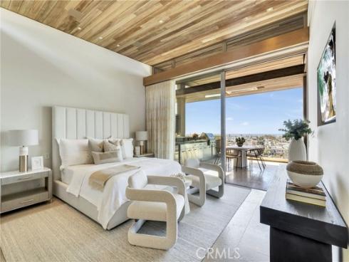1231  Dolphin  , Corona del Mar, CA