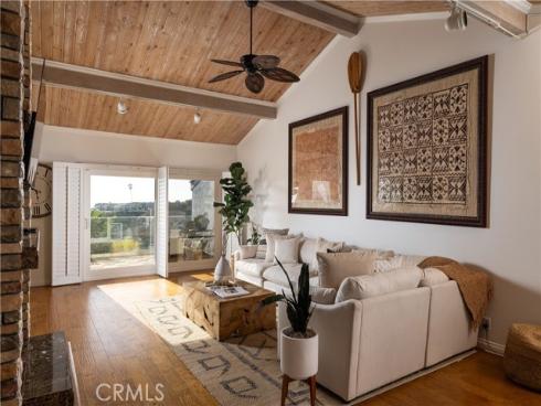 3 White Water Drive, Corona del Mar, CA
