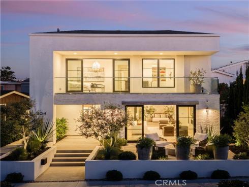 304 Goldenrod Avenue, Corona del Mar, CA