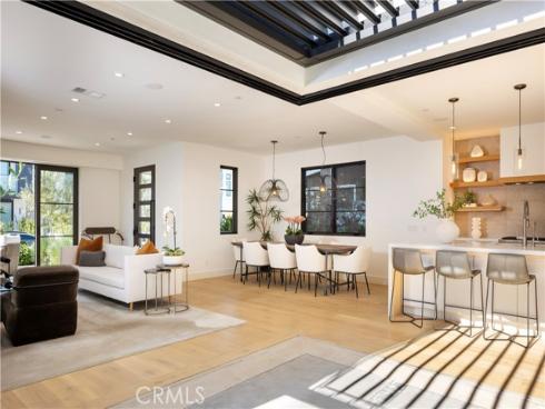 304 Goldenrod Avenue, Corona del Mar, CA