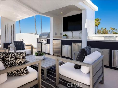304 Goldenrod Avenue, Corona del Mar, CA
