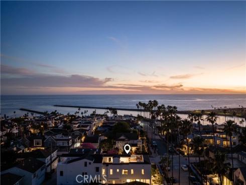 304 Goldenrod Avenue, Corona del Mar, CA