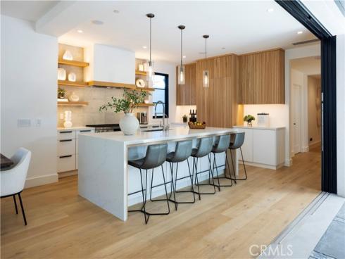 304 Goldenrod Avenue, Corona del Mar, CA