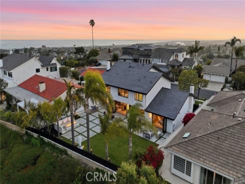 6 Monterey Circle, Corona del Mar, CA