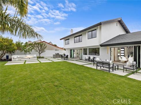 6 Monterey Circle, Corona del Mar, CA