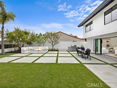 6 Monterey Circle, Corona del Mar, CA