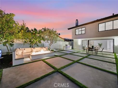 6 Monterey Circle, Corona del Mar, CA