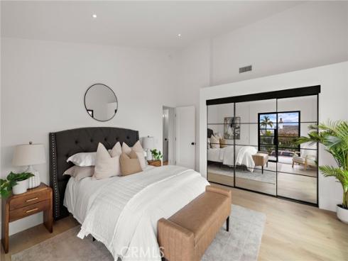 6 Monterey Circle, Corona del Mar, CA