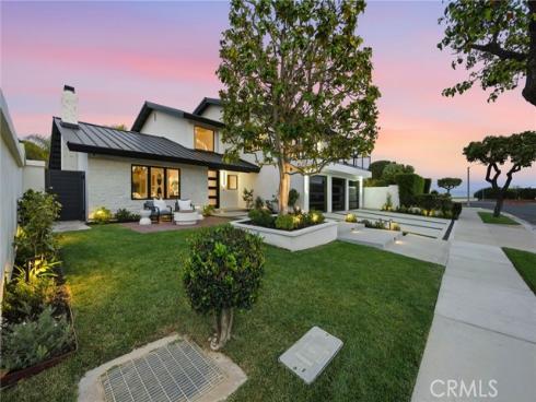 6 Monterey Circle, Corona del Mar, CA