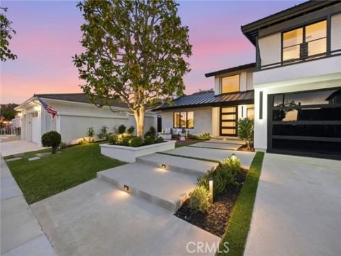 6 Monterey Circle, Corona del Mar, CA