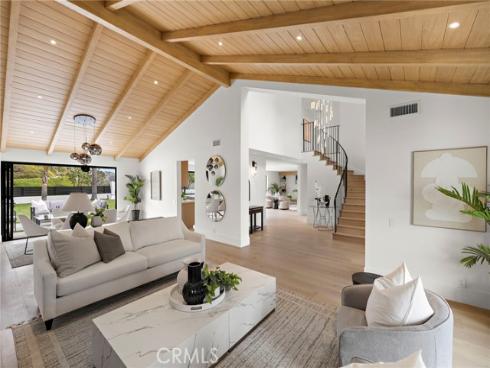 6 Monterey Circle, Corona del Mar, CA