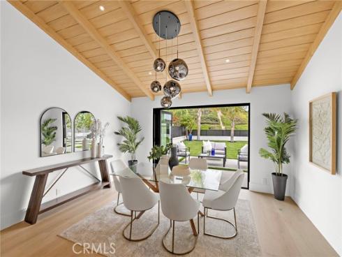 6 Monterey Circle, Corona del Mar, CA