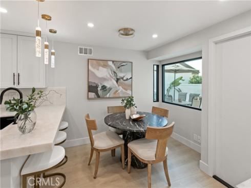 10 White Water Drive, Corona del Mar, CA