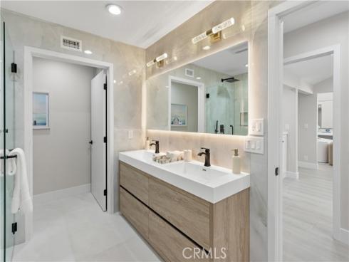 10 White Water Drive, Corona del Mar, CA