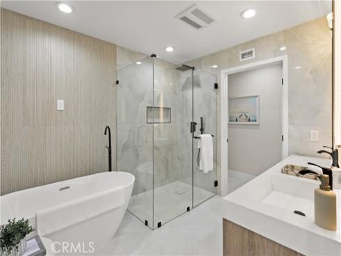 10 White Water Drive, Corona del Mar, CA