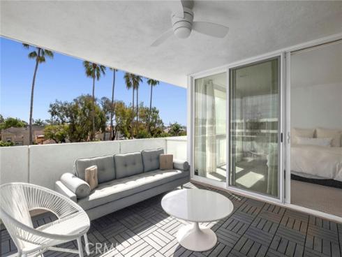775 Avocado , Corona del Mar, CA