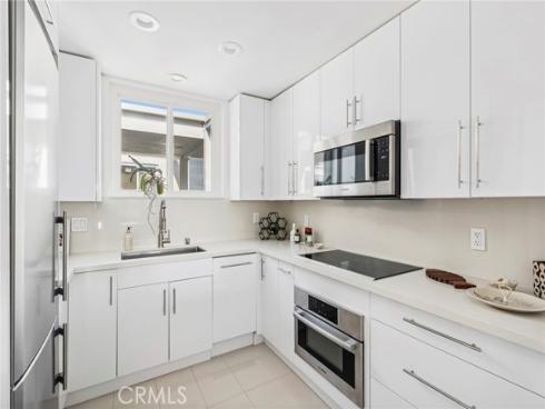 775 Avocado , Corona del Mar, CA