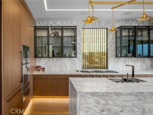 2516 Ocean Boulevard, Corona del Mar, CA
