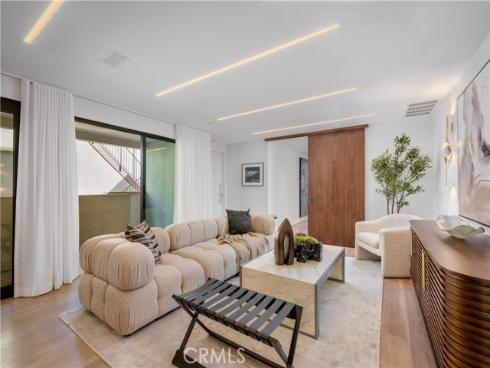 2516 Ocean Boulevard, Corona del Mar, CA