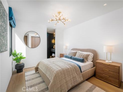 2516 Ocean Boulevard, Corona del Mar, CA