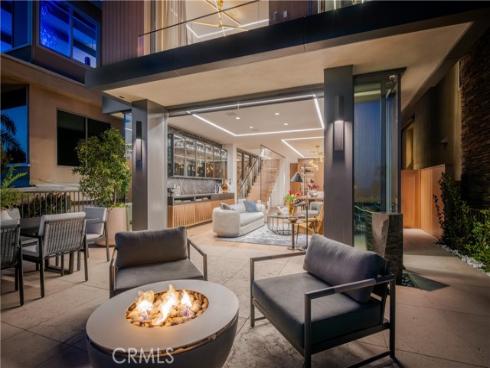 2516 Ocean Boulevard, Corona del Mar, CA