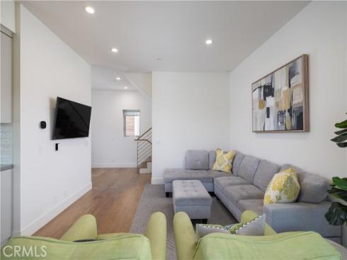 3920 E Coast Highway , Corona del Mar, CA