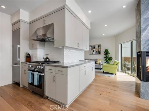 3920 E Coast Highway , Corona del Mar, CA