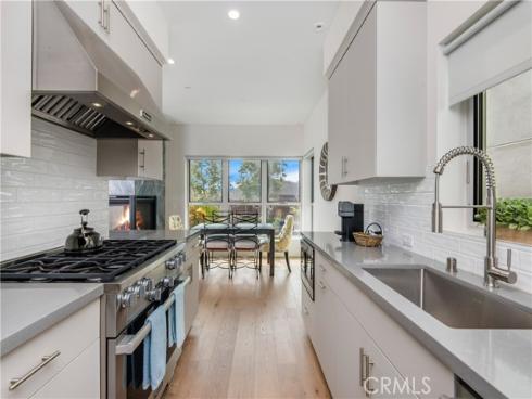 3920 E Coast Highway , Corona del Mar, CA