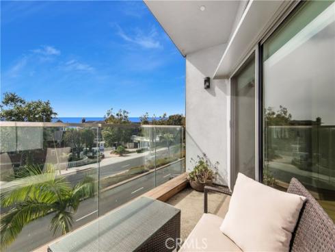 3920 E Coast Highway , Corona del Mar, CA